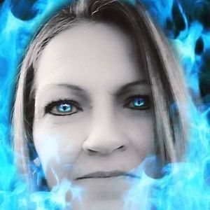 Meet your Posher, Vikki